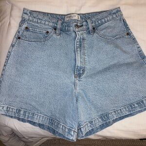 Abercrombie & Fitch Light Blue Dad Shorts (Curve Love)